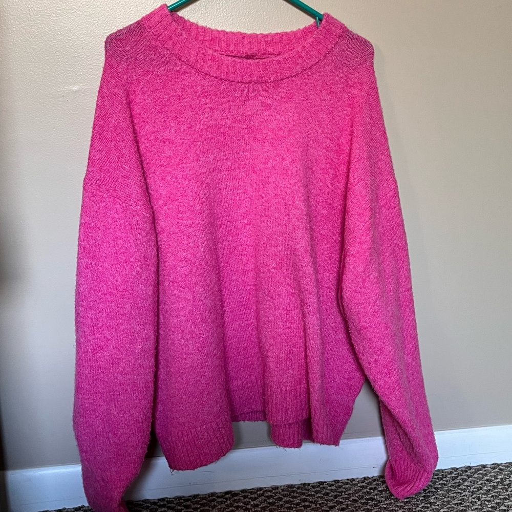 American Eagle Relaxed Hot Pink Sweater